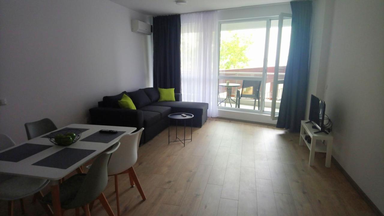Aparthotel Primorsko Extérieur photo