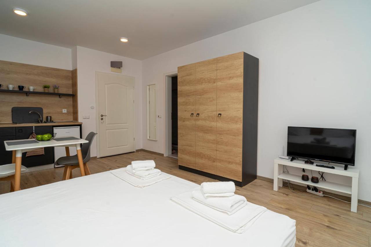 Aparthotel Primorsko Extérieur photo
