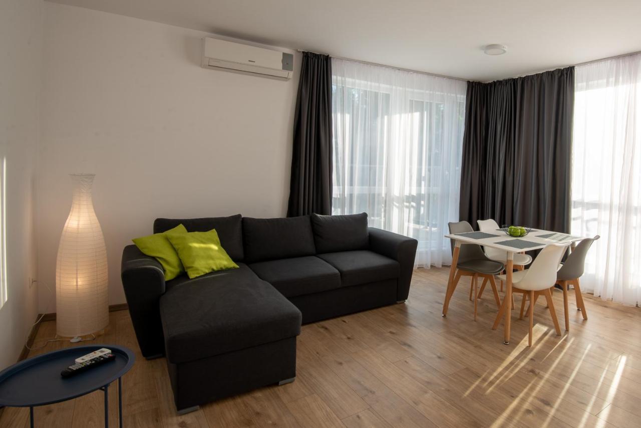 Aparthotel Primorsko Extérieur photo